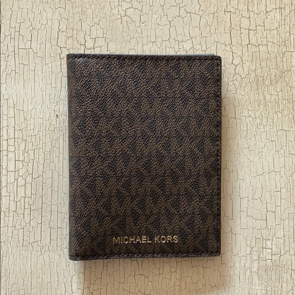 Michael Kors NWT passport wallet